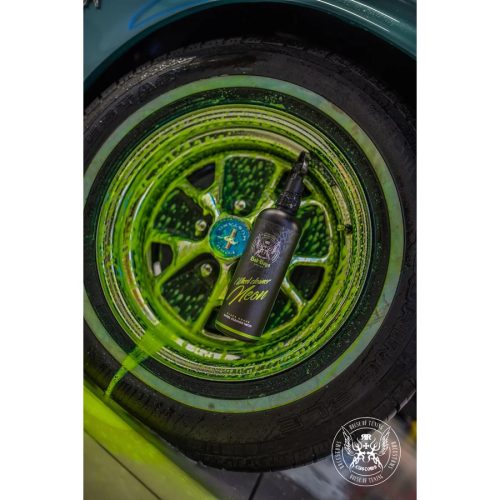 Bad Boys Keréktisztító Neon Grape (Wheel Cleaner) Szórófejjel 1L